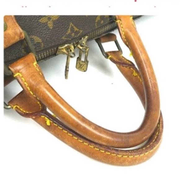 Authentic Louis Vuitton Keepall 55 Travel Bag - Picture 8 of 9